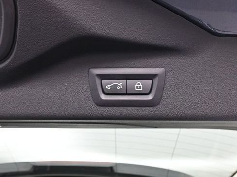 Used 2019 BMW X7 xDrive40i w/ Premium Package AWD/4WD image 28