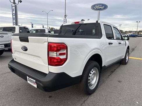 New 2026 Ford Maverick XL image 5