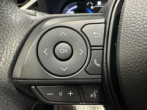Used 2025 Toyota RAV4 XLE AWD/4WD image 19