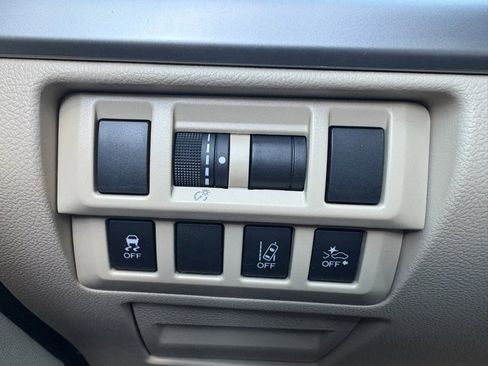 Used 2019 Subaru Outback 2.5i image 13