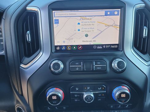 Used 2020 GMC Sierra 2500 SLT w/ SLT Premium Plus Package AWD/4WD image 27