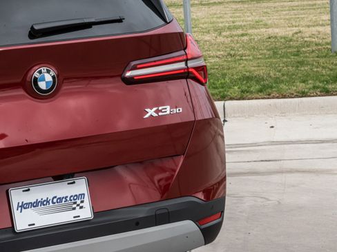 Certified 2025 BMW X3 xDrive30i image 8
