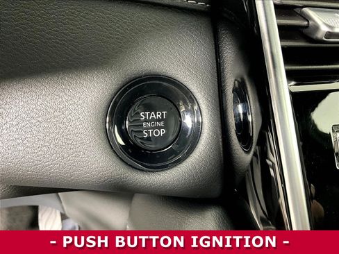 Certified 2025 Nissan Armada SL AWD/4WD image 38