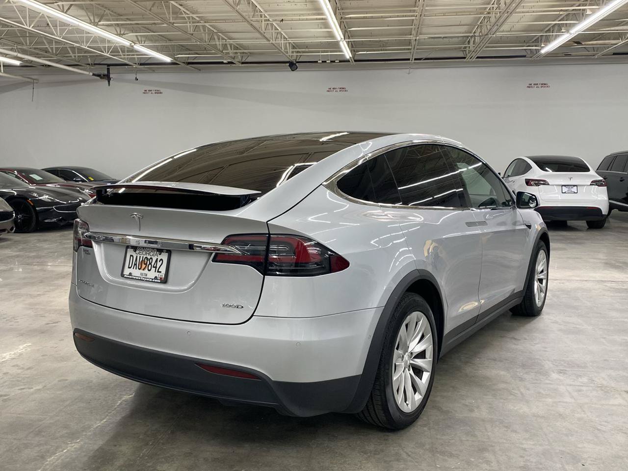 Used 2018 Tesla Model X P100D AWD/4WD image 7