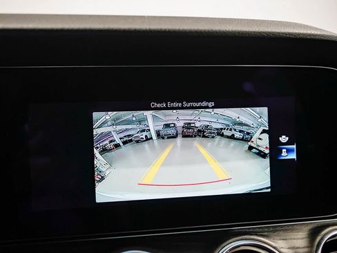 Used 2022 Mercedes-Benz E 350 Sedan image 24