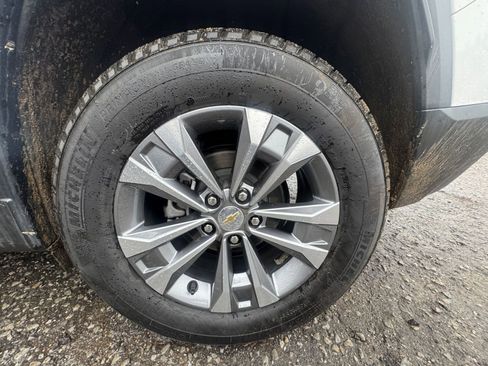 Used 2025 Chevrolet Equinox LT image 31