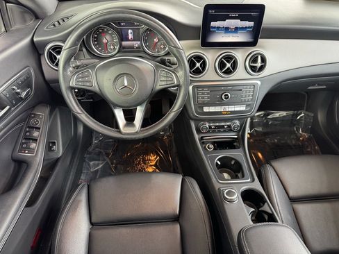 Used 2018 Mercedes-Benz CLA 250 CLA 250 image 17