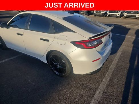 Used 2025 Honda Civic Sport image 5