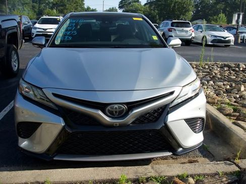 Used 2019 Toyota Camry XSE w/ Driver Assist Package FWD image 2