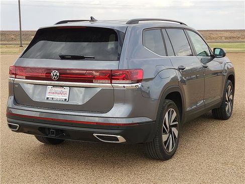 Used 2024 Volkswagen Atlas SE image 4