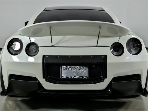 Used 2013 Nissan GT-R Premium AWD/4WD image 11