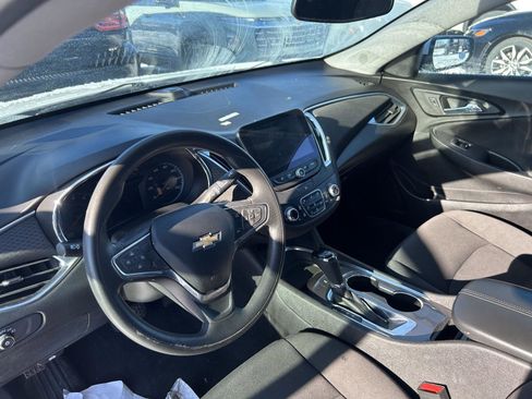 Used 2019 Chevrolet Malibu LT image 7