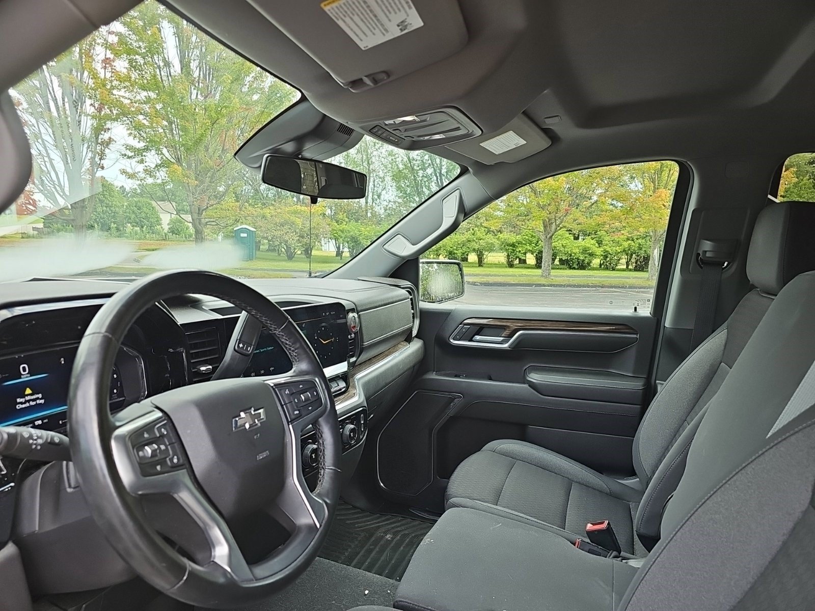 Used 2024 Chevrolet Silverado 1500 RST AWD/4WD image 18