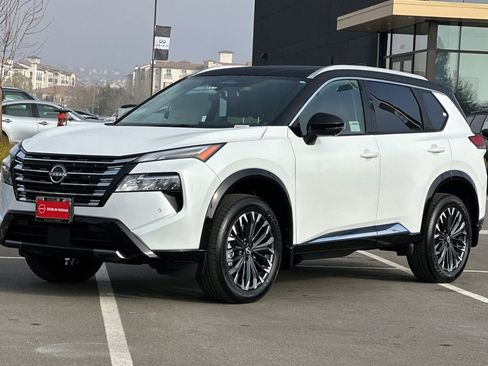New 2026 Nissan Rogue Platinum AWD/4WD image 8