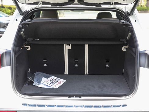 Certified 2025 Mercedes-Benz GLA 250 image 23