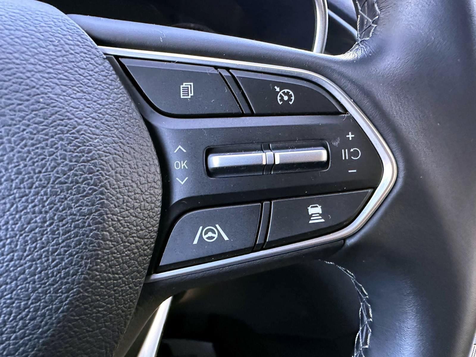 Used 2023 Hyundai Santa Fe SEL AWD/4WD image 18