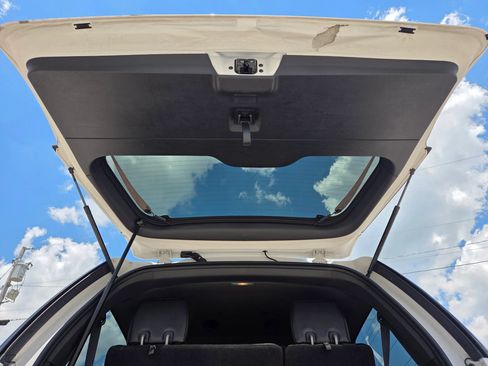 Used 2013 Ford Expedition Limited AWD/4WD image 19
