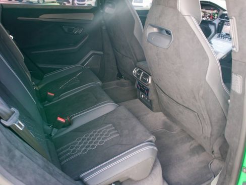 Used 2023 Lamborghini Urus Performante image 14