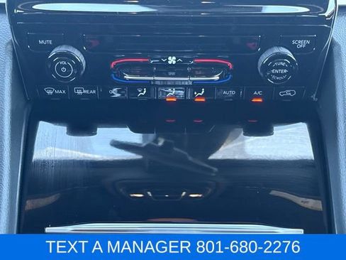 New 2026 Jeep Grand Cherokee Laredo w/ Trailer Tow Package AWD/4WD image 18