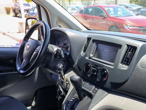 Used 2021 Nissan NV200 S w/ Back Door Glass Package FWD image 19