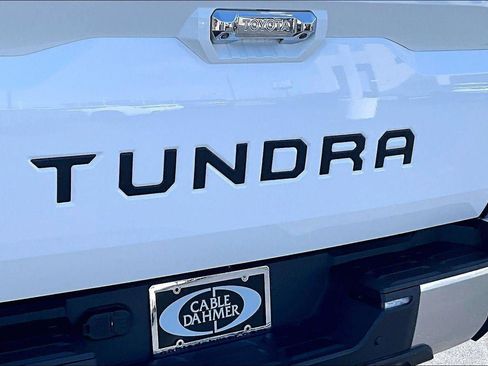 Used 2023 Toyota Tundra Limited image 29