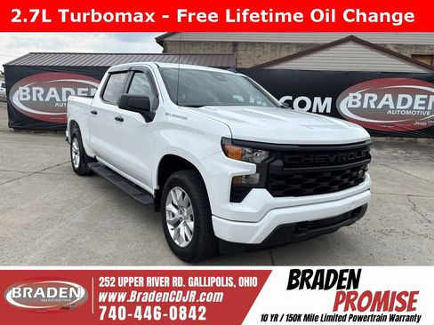 Used 2024 Chevrolet Silverado 1500 Custom image 1