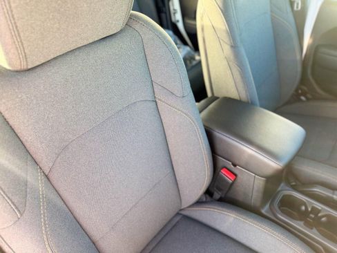 New 2026 Jeep Gladiator Sport image 6