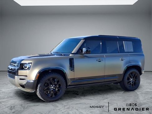 Used 2020 Land Rover Defender 110 X image 3