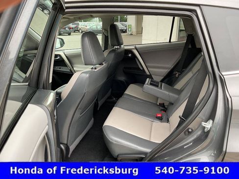Used 2013 Toyota RAV4 Limited AWD/4WD image 28