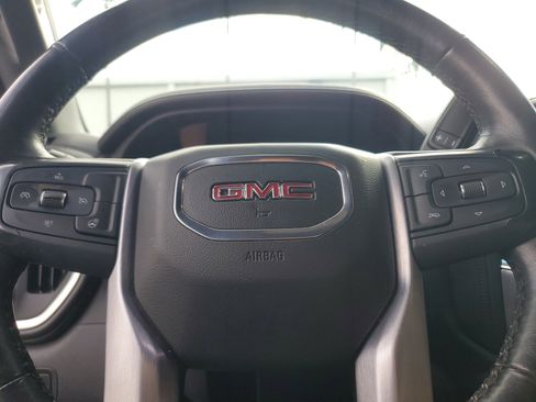 Used 2021 GMC Sierra 1500 Elevation w/ Preferred Package image 10
