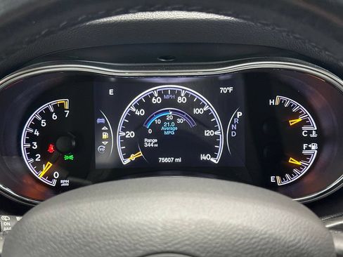 Used 2020 Jeep Grand Cherokee Limited AWD/4WD image 2