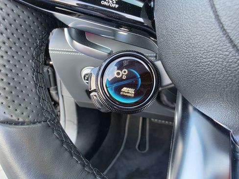 Used 2022 Mercedes-Benz SL 63 AMG 4MATIC image 24