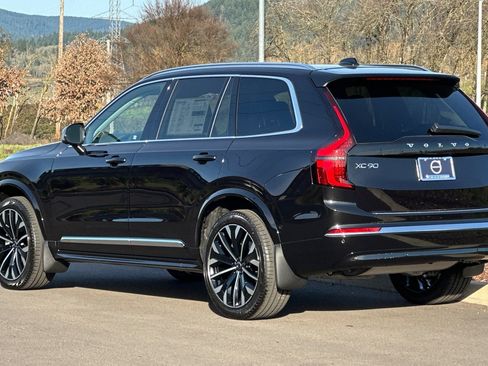 New 2026 Volvo XC90 B6 Ultra w/ Protection Package Premier AWD/4WD image 5