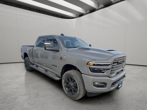 New 2026 RAM 2500 Laramie w/ Night Edition AWD/4WD image 7