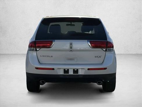 Used 2015 Lincoln MKX FWD w/ Equipment Group 101A image 6