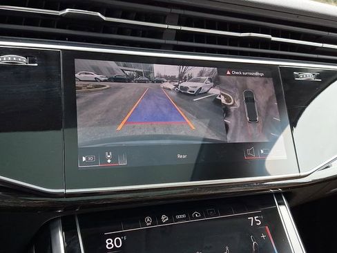 Used 2024 Audi Q7 2.0T Premium image 19