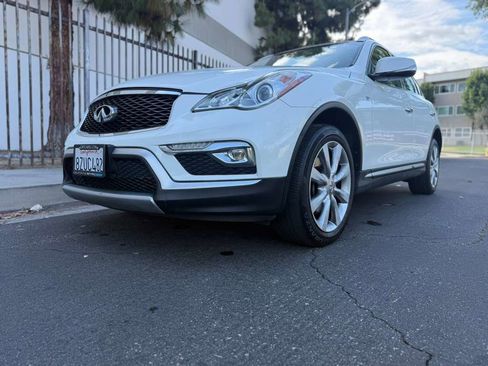 Used 2016 INFINITI QX50 AWD w/ Premium Package image 2