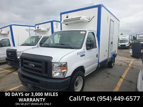 Used 2023 Ford E-350 and Econoline 350 Super Duty w/ Power Windows & Locks Group RWD image 1