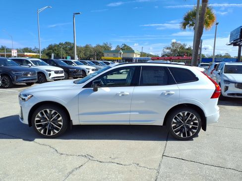 New 2026 Volvo XC60 B5 Ultra w/ Protection Package Premier image 4