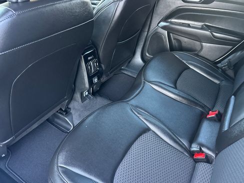 New 2026 Jeep Compass Latitude image 12