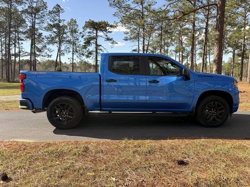 New 2026 Chevrolet Silverado 1500 Custom w/ LPO, Dark Essentials Package AWD/4WD image 6
