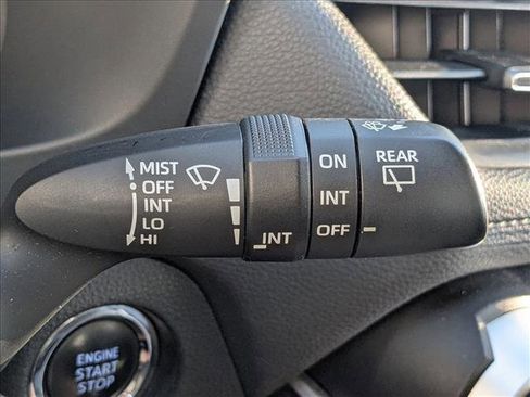 Used 2019 Toyota RAV4 XLE Premium w/ Advanced Technology Package FWD image 12