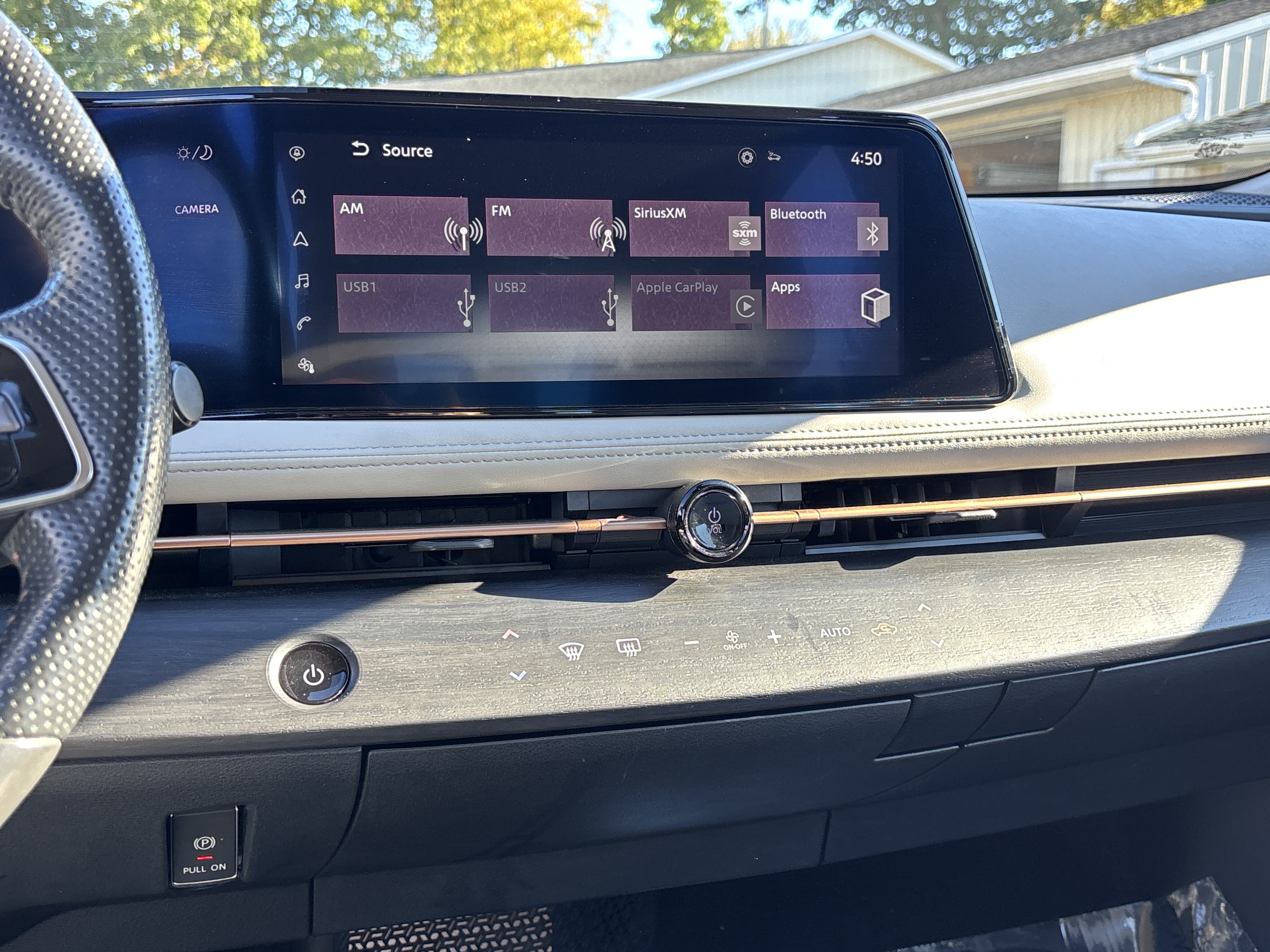 Used 2023 Nissan Ariya AWD image 21