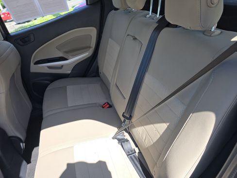 Used 2021 Ford EcoSport S image 12