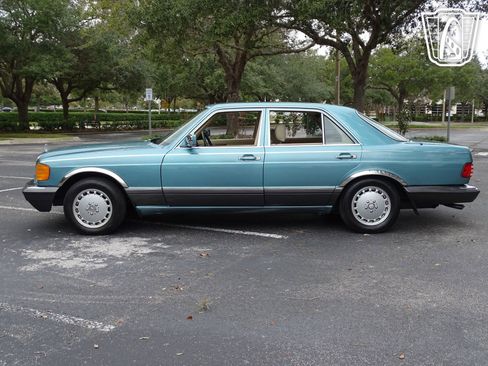 Used 1991 Mercedes-Benz 300 SE image 20