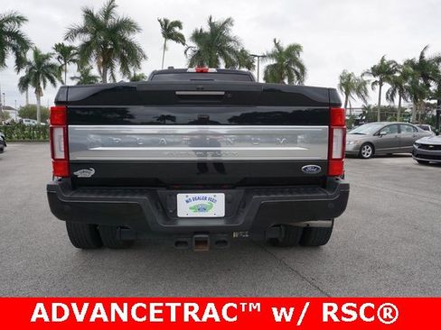 Certified 2022 Ford F350 Platinum image 34