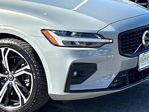 Used 2024 Volvo S60 B5 Ultimate w/ Climate Package image 5
