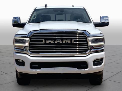Used 2024 RAM 2500 Laramie w/ Safety Group AWD/4WD image 4