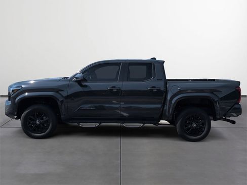 Used 2024 Toyota Tacoma SR5 RWD image 3