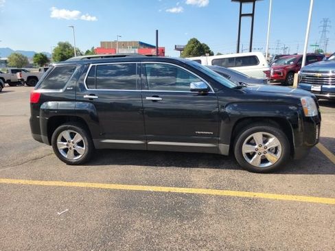 Used 2015 GMC Terrain SLT w/ Chrome Edition FWD image 2